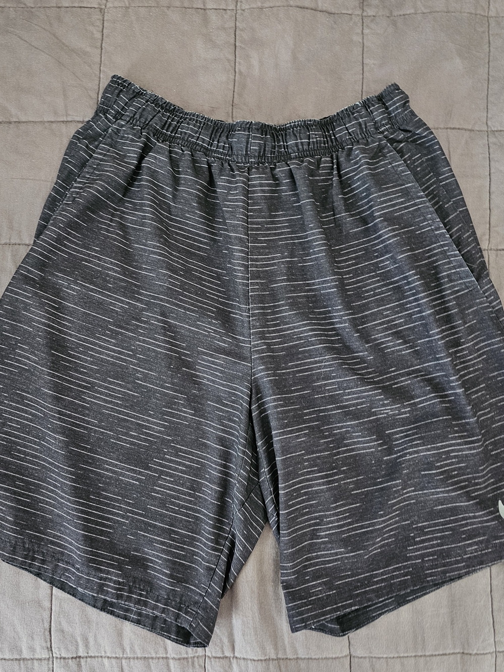 Men's Black Heather Athletic Shorts